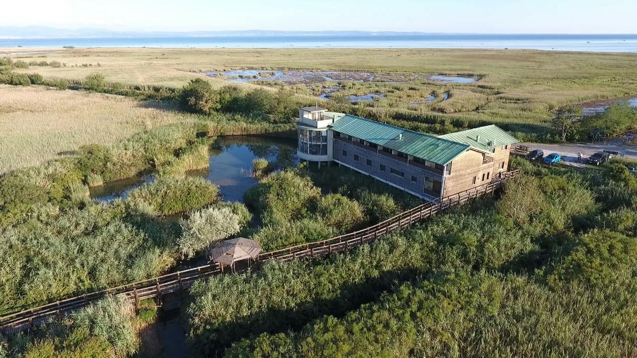Hotel Caneo Fossalon Exterior photo